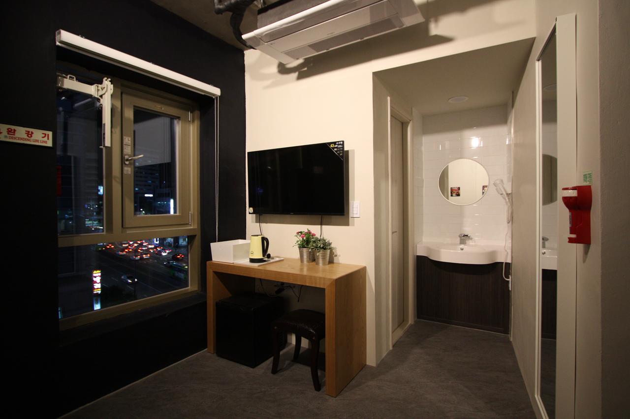 Nabi Hostel Seul Esterno foto